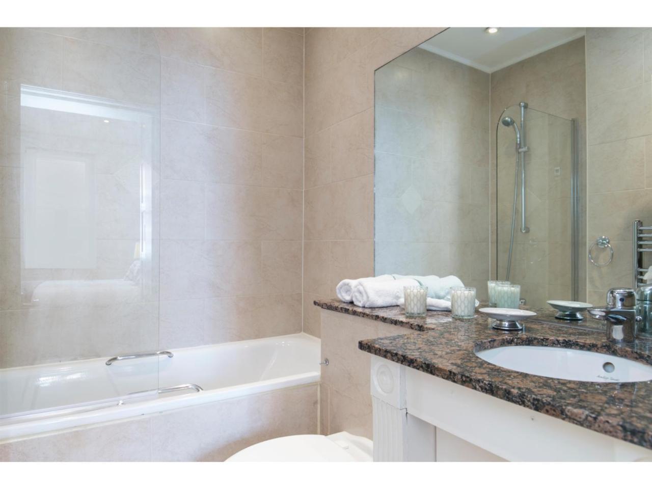 Fitzrovia Serviced Apartments Лондон Экстерьер фото